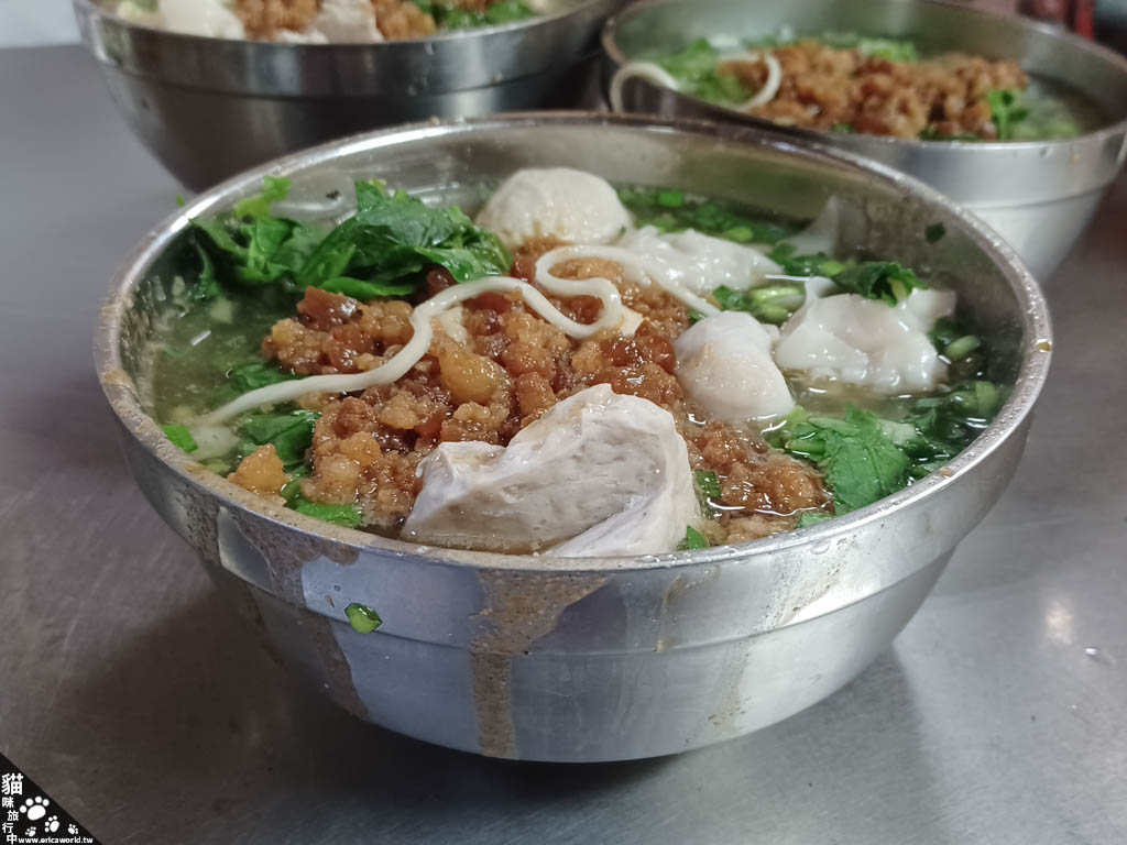 【台南】隱藏在市場內的神秘炭火麵